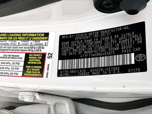 Used 2021 Toyota Camry XLE image 26