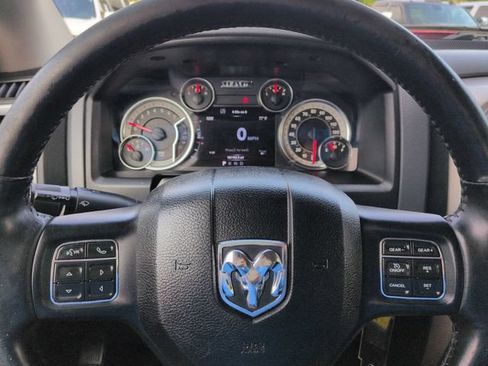 Used 2017 RAM 1500 Big Horn AWD/4WD image 28
