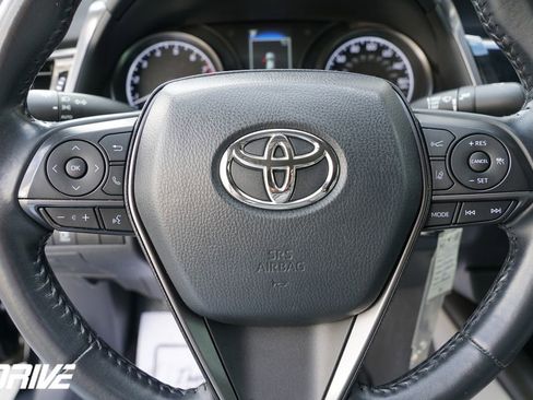 Used 2021 Toyota Camry SE image 21