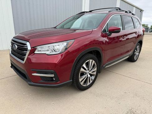 Used 2019 Subaru Ascent Limited w/ Popular Package #3 AWD/4WD image 2