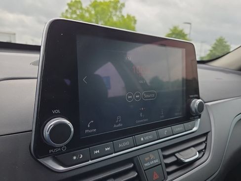 Used 2025 Nissan Altima 2.5 SR FWD image 20