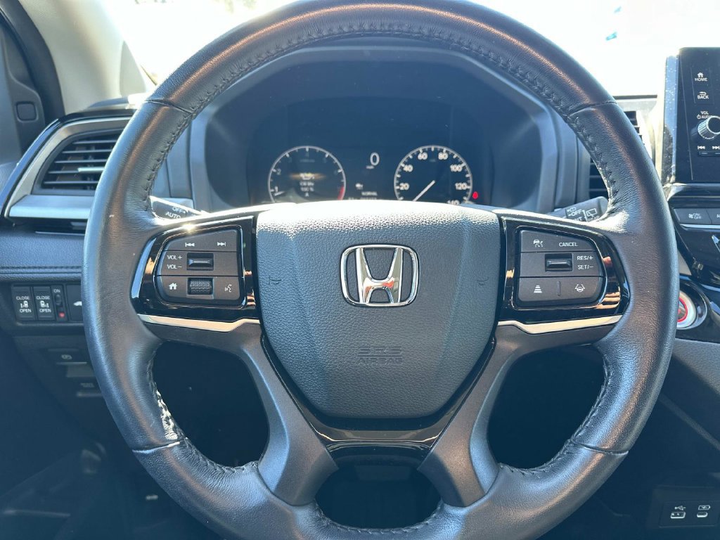 Used 2025 Honda Odyssey Touring image 21