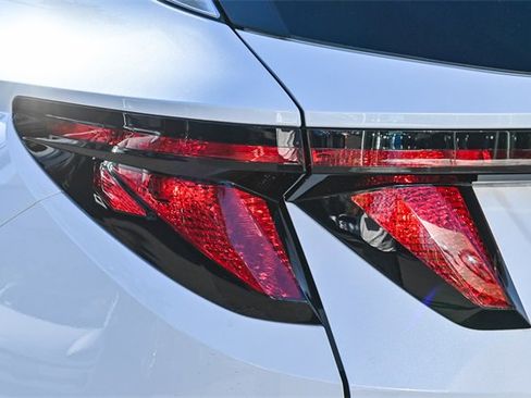 New 2026 Hyundai Tucson SEL image 8