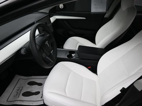 Used 2023 Tesla Model 3 Standard Range RWD image 21