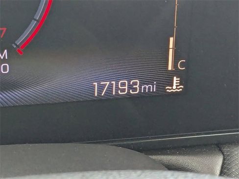 Used 2025 Chevrolet TrailBlazer LT image 27