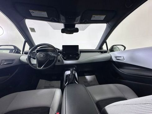 Used 2019 Toyota Corolla SE w/ SE Option Package FWD image 16
