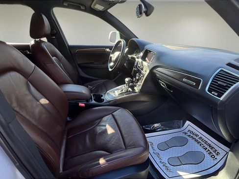 Used 2017 Audi Q5 2.0T Premium image 12