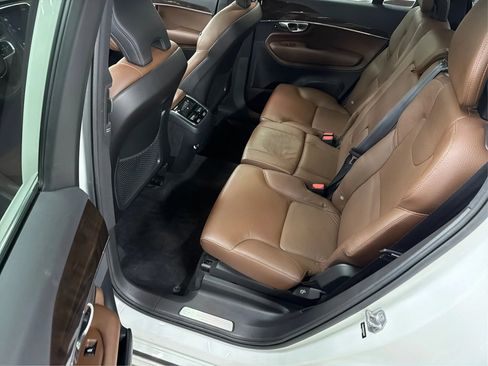 Used 2019 Volvo XC90 T6 Momentum w/ Protection Package Premier AWD/4WD image 30