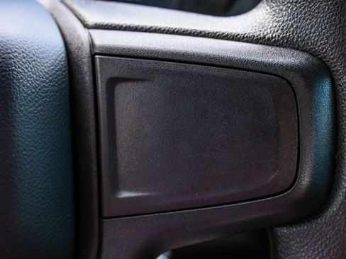 Used 2022 Chevrolet Silverado 1500 Custom Trail Boss image 27