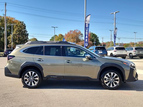 Certified 2025 Subaru Outback Touring w/ Tech Package 3 image 2