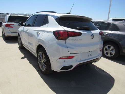 Used 2020 Buick Encore GX Select w/ Advanced Technology Package FWD image 4