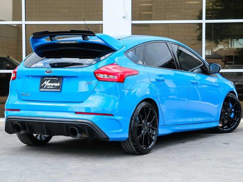 Used 2017 Ford Focus RS AWD/4WD image 13