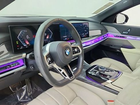 Used 2023 BMW 740i w/ Parking Assistance Package image 18