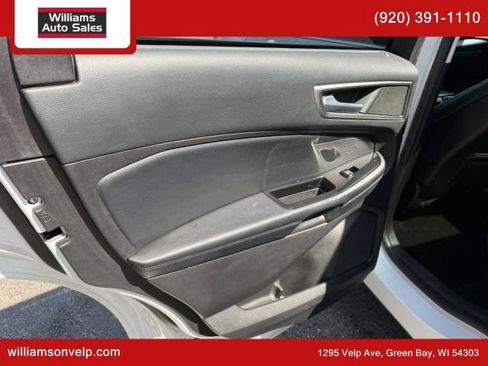 Used 2017 Ford Edge SEL w/ Equipment Group 201A AWD/4WD image 12