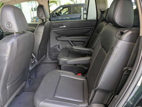 Used 2021 Volkswagen Atlas SE AWD/4WD image 16