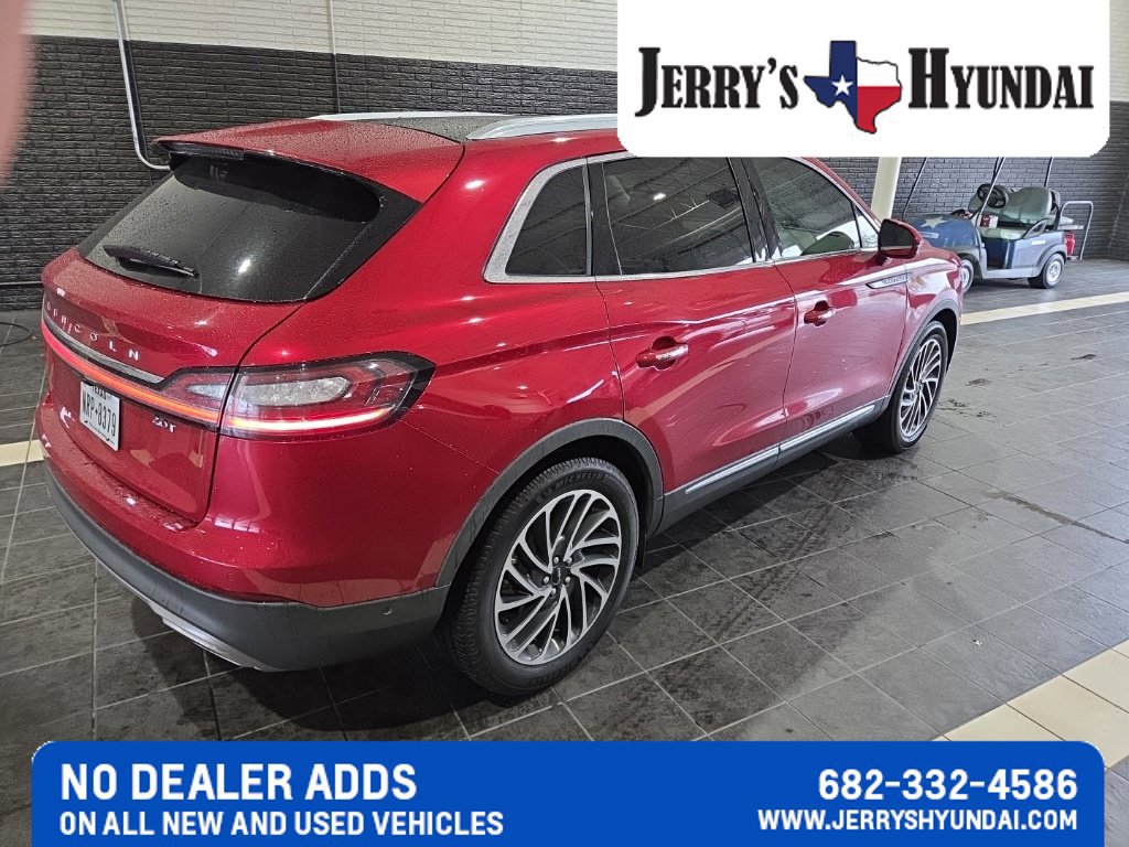 Used 2020 Lincoln Nautilus Reserve FWD image 5