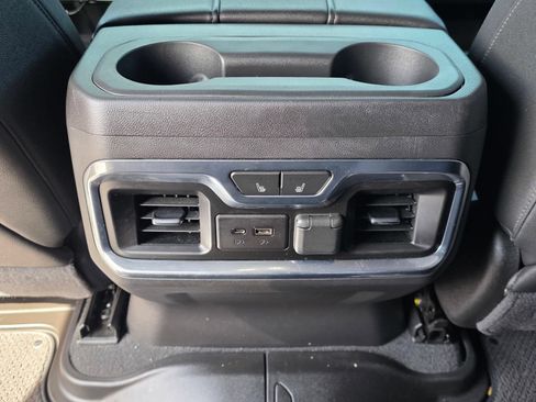 Used 2021 Chevrolet Silverado 1500 LTZ w/ Z71 Off-Road Package AWD/4WD image 11