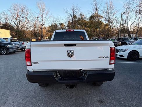 Used 2016 RAM 2500 Tradesman image 12
