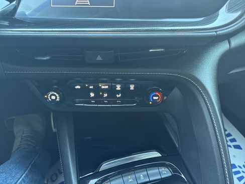 Used 2022 Buick Envision Preferred w/ Sport Touring Package FWD image 23