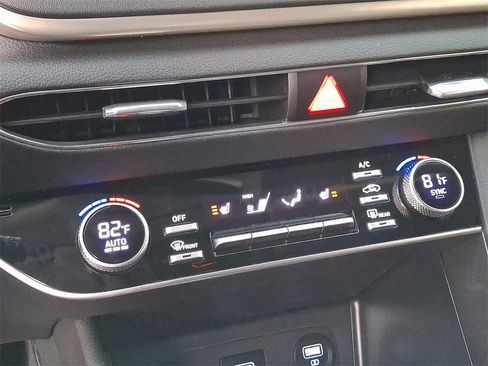 Used 2023 Hyundai Sonata SEL image 16