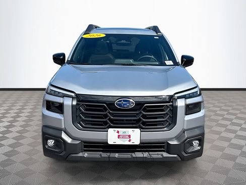 Certified 2026 Subaru Outback Limited XT AWD/4WD image 2