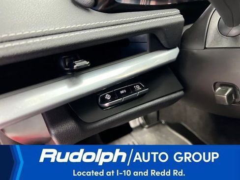 Used 2024 Chevrolet Corvette Stingray Preferred Cpe w/ Z51 Performance Package image 17