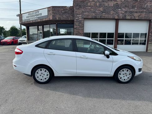Used 2014 Ford Fiesta S FWD image 15