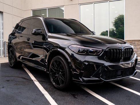 Used 2021 BMW X5 M w/ Competition Package AWD/4WD image 4