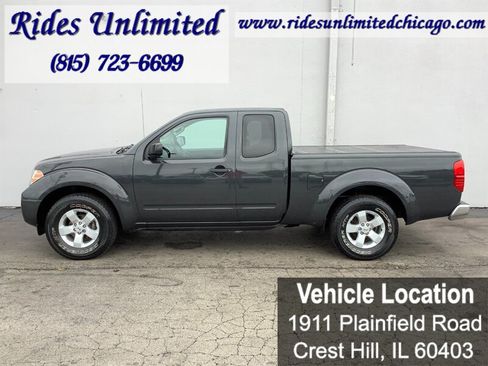 Used 2012 Nissan Frontier SV RWD image 3