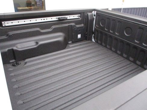 New 2025 Ford Maverick Lariat w/ 4K Tow Package image 8