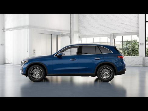 Certified 2026 Mercedes-Benz GLC 300 4MATIC image 29