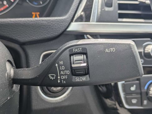 Used 2019 BMW 440i Coupe w/ M Sport Package RWD image 28