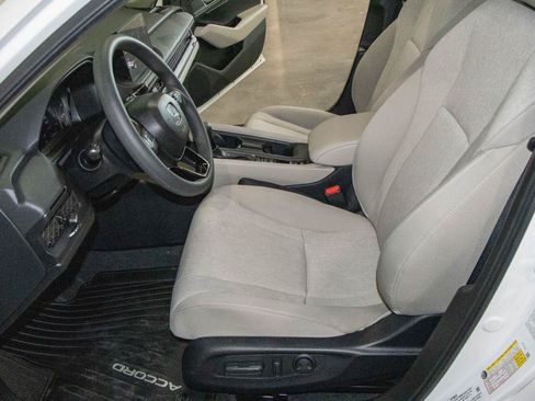 Used 2026 Honda Accord SE image 7