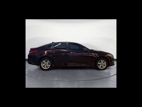 Used 2017 Kia Optima LX FWD image 6