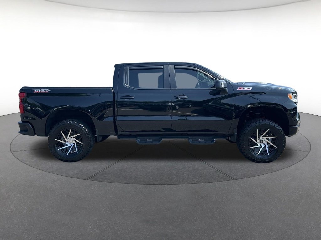 Used 2023 Chevrolet Silverado 1500 LT Trail Boss w/ LT Trail Boss Premium Package AWD/4WD image 7