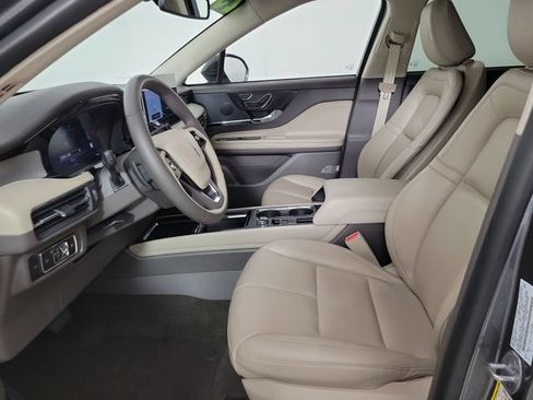 Used 2023 Lincoln Corsair FWD image 17
