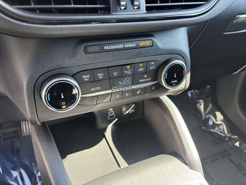 New 2026 Ford Escape ST-Line w/ Cold Weather Package image 22