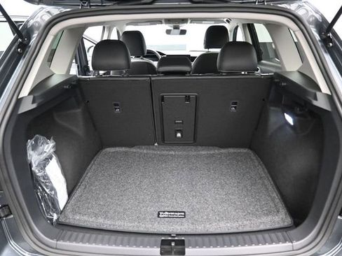 New 2026 Volkswagen Taos SE AWD/4WD image 12
