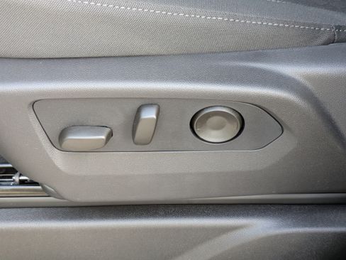 New 2026 Chevrolet Tahoe LS image 13