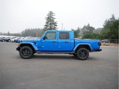 New 2025 Jeep Gladiator Sport