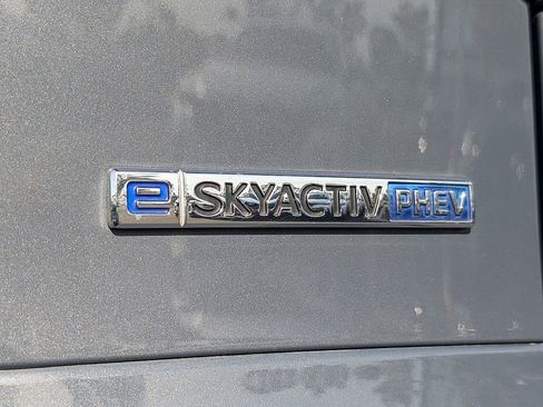 Certified 2025 MAZDA CX-70 Plug-In Hybrid w/ Premium Plus AWD/4WD image 15