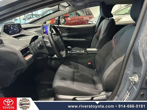 Used 2024 Toyota Prius Prime FWD image 14