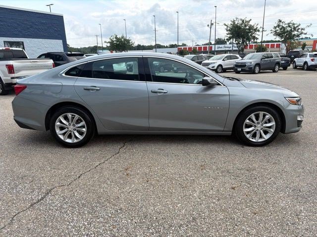 Used 2024 Chevrolet Malibu LT FWD image 6
