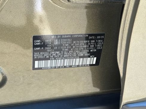 Used 2025 Subaru Outback Onyx Edition AWD/4WD image 30