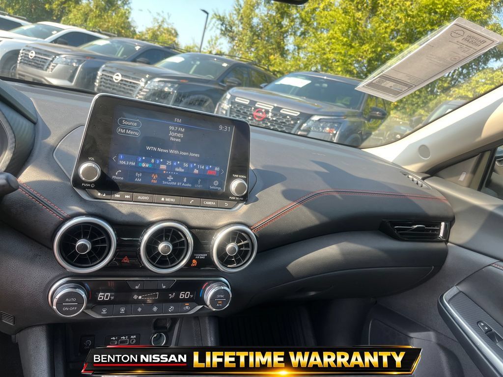 Used 2025 Nissan Sentra SR FWD image 16