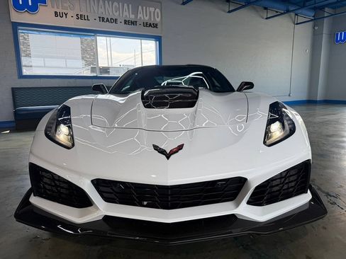 Used 2019 Chevrolet Corvette ZR1 RWD image 10