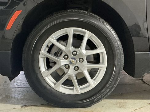 Used 2023 Chevrolet Equinox LT image 20