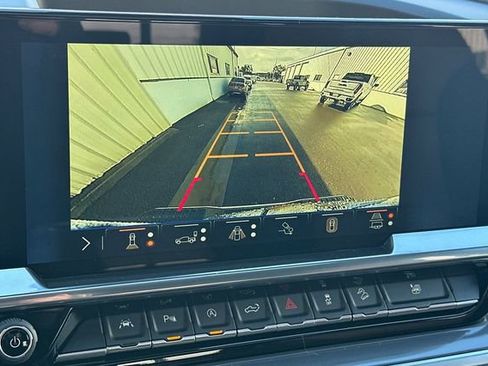 New 2026 Chevrolet Silverado 1500 High Country w/ Technology Package AWD/4WD image 26