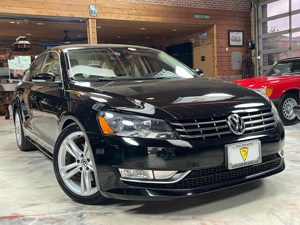 Used 2014 Volkswagen Passat TDI SE FWD image 3