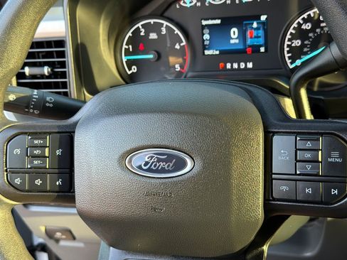 Used 2024 Ford F250 XL w/ XL Chrome Package image 29
